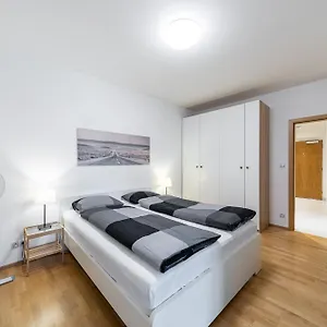 Garden Towers Apartment Prague