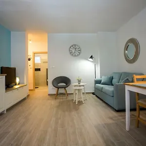 Cozy Coastal Gama Appartement Split